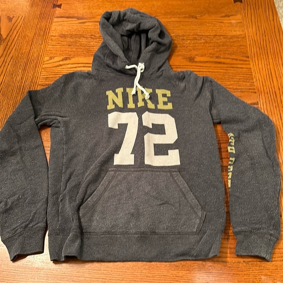 Nike Tops - Women’s Nike hoodie, size small
